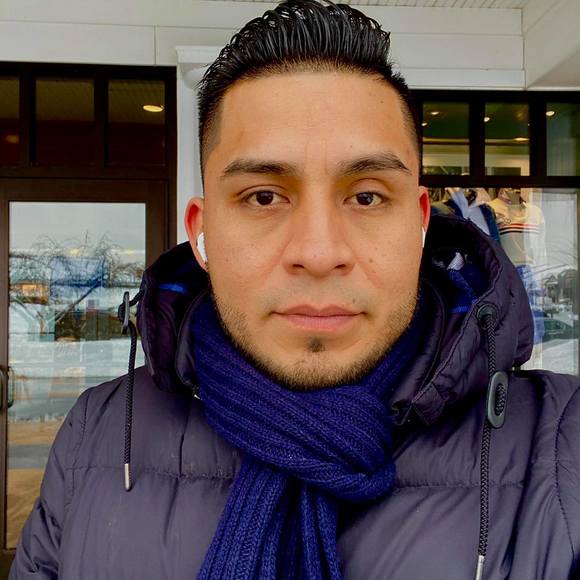 Profile Picture of Julio Cortez (@cortesch2708) on Poshmark