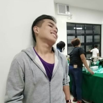 Profile Picture of DJ (@DanJoshuaFlore4) on Twitter