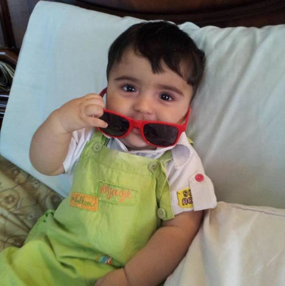 Profile Picture of Ayad Saknee (@ayadsaknee) on Poshmark