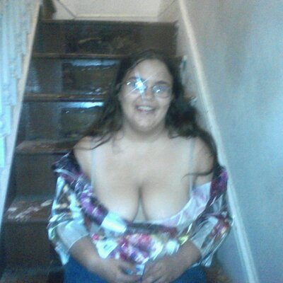 Profile Picture of Jennifer Shoemaker (@Jennifershoem10) on Twitter