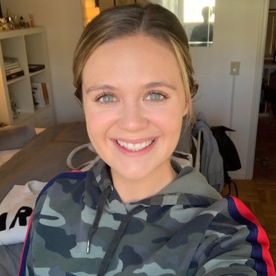 Profile Picture of Jacqueline Lambert (@Miss_Jacquelin) on Twitter