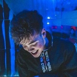 Profile Picture of Liv ♡'s Zach//SAW NWH (@iKissyzdh) on Twitter