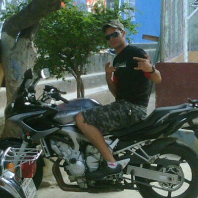 Profile Picture of Carlos Cadenas (@carloscadenas18) on Twitter