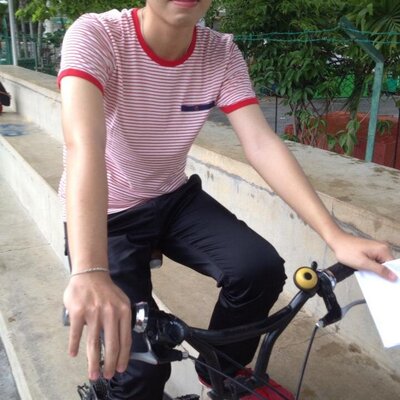 Profile Picture of Yong Zhen Tay (@YongZhenTay) on Twitter