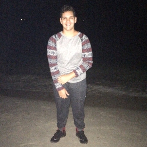 Profile Picture of Jose Morel (@jose_morel1) on Poshmark