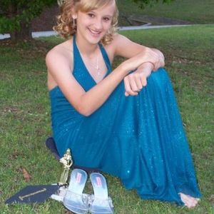 Morgan Gravitt - Myspace Profile Picture of Morgan Gravitt (@coygravitt) on Myspace