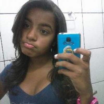 Profile Picture of Larissa Barbosa (@lisa_lary) on Twitter