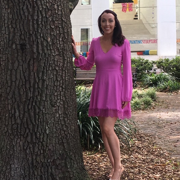 Profile Picture of Kendall Decino (@kdecino) on Poshmark