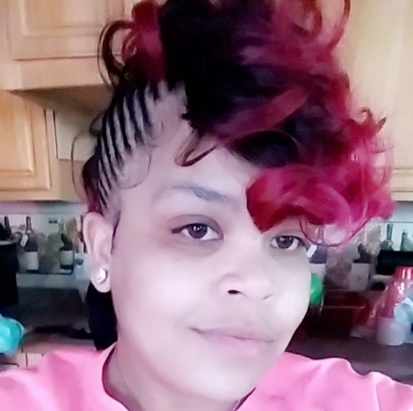 Profile Picture of Lala Myluv (@bills1991) on Poshmark