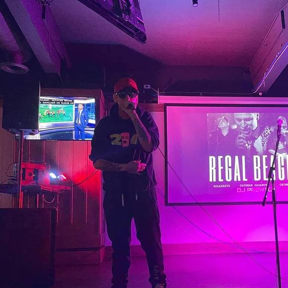 Profile Picture of Jayden Jayden (@jaydenjayden328) on Poshmark