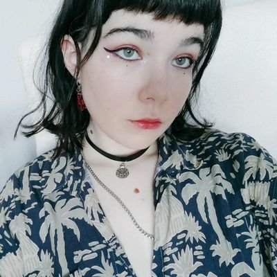 Profile Picture of Julia ø (@SraNoviembre) on Twitter
