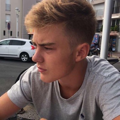 Profile Picture of Dufour Louis (@LouisLouisduf) on Twitter