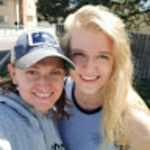 Grace Covak - Poshmark Profile Picture of Grace Covak (@gracecovak) on Poshmark