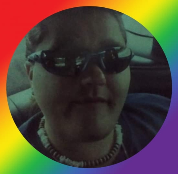 Profile Picture of Julie Weese (@julieweese) on Poshmark