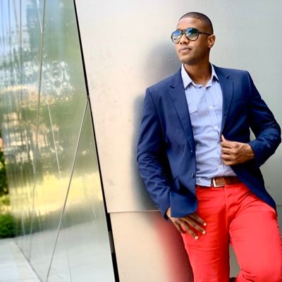 Profile Picture of Myron Mcclure (@Moe_Dizzle) on Twitter