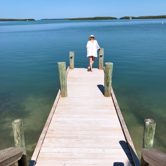 Profile Picture of Dagmar Muller (@globalista1) on Poshmark