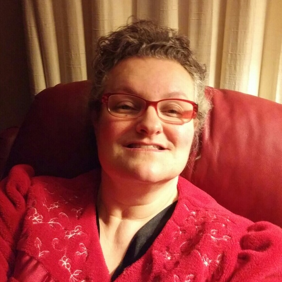 Profile Picture of Clarice m. Graham (@scgraham11) on Poshmark