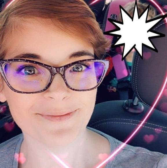 Profile Picture of Amanda Winborne (@mandalynn6517) on Poshmark