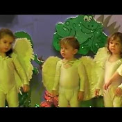 Profile Picture of Gillian Gunn (@gillieg14) on Youtube