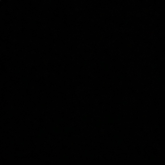 Profile Picture of Ryan Freyre (@ryanfreyre) on Poshmark