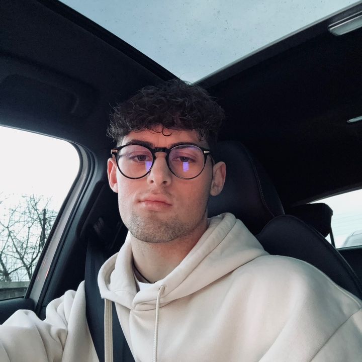 Profile Picture of chrisss (@@_christiangiordano_) on Tiktok
