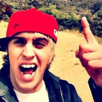 Profile Picture of Minha Vida (@FCLikeThomas) on Twitter