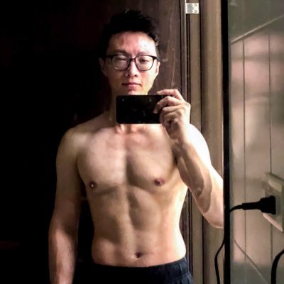 Profile Picture of Th (@ivantang0312) on Twitter