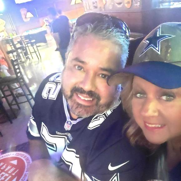 Profile Picture of Cathy ann Geilenfeld (@cgeilenfeld) on Poshmark