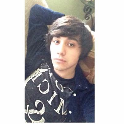 Profile Picture of Jose Arballo (@joserarballo) on Twitter