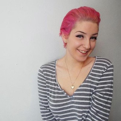 Profile Picture of Reyven Nicole (@brningph0enix) on Twitter