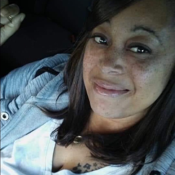 Profile Picture of Tarasa Jordan (@tarasajordan) on Poshmark