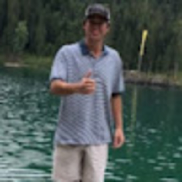 Profile Picture of Mitchell Mullinix (@mitchellmullini) on Poshmark