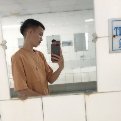 Profile Picture of Huynh Than (@HuynhThan3) on Twitter