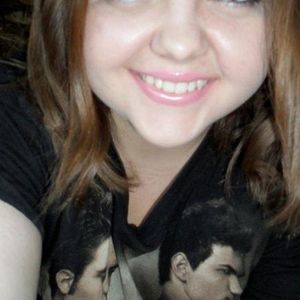 Profile Picture of Brianna Seals (@likexomgxsqueexgee) on Myspace
