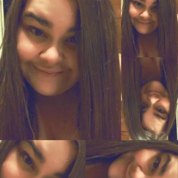 Haylee Papulias - Poshmark Profile Picture of Haylee Papulias (@hayl33baby1) on Poshmark