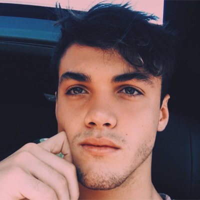 Profile Picture of Dii (@ardourdolan) on Twitter