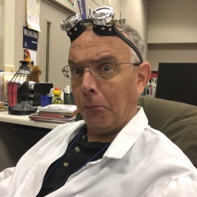 Profile Picture of Gregory Kaufman (@GKLibrarian) on Twitter