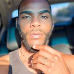 Profile Picture of D’Angelo (@brownskindee_) on Instagram