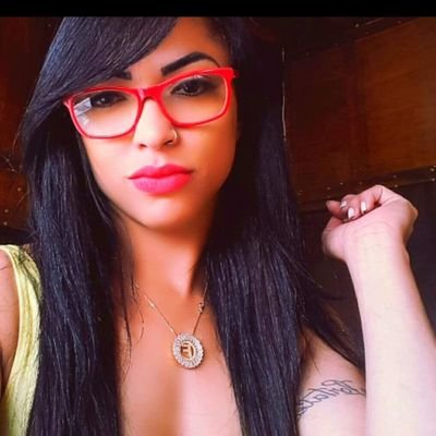 Profile Picture of Fernanda Gomes (@Ruby84599185) on Twitter