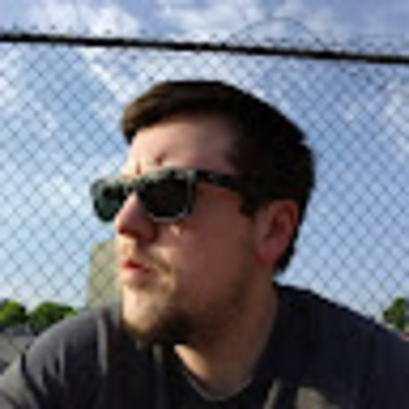 Profile Picture of Matthew Godbey (@matthewgdby) on Poshmark