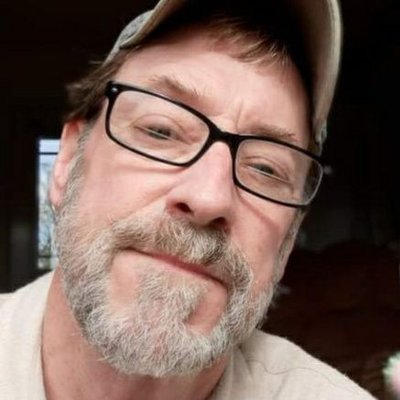 Profile Picture of Jon Spicer (@Spicedluv) on Twitter