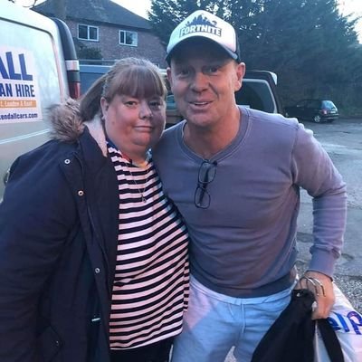 Profile Picture of Lisa ❤Jason Donovan (@Lisamouna43) on Twitter