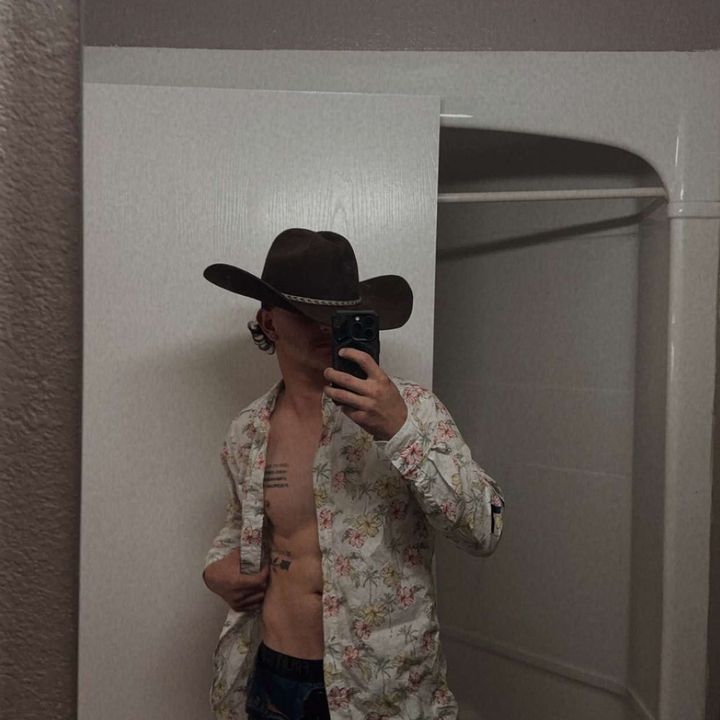 Profile Picture of Mason Reid (@masonreidofficial) on Tiktok