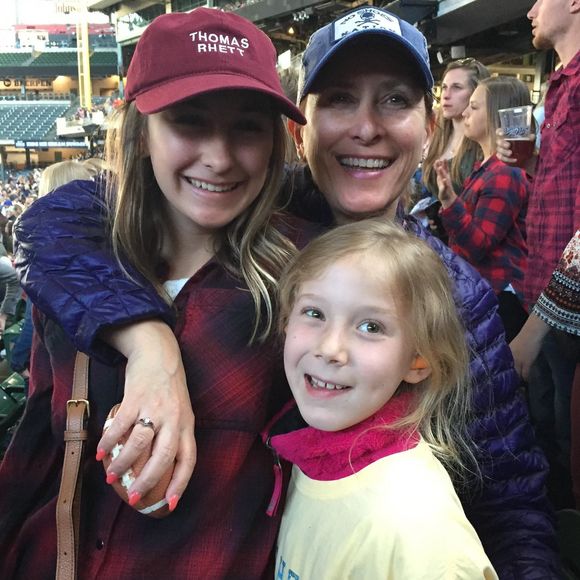 Susan Domach - Poshmark Profile Picture of Susan Domach (@ssdoe) on Poshmark