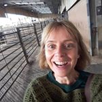 Profile Picture of Tamara Gooderham (@craftyescapism) on Instagram