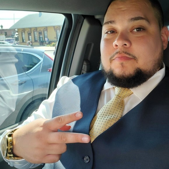 Profile Picture of Daniel Alexander (@dpreston737) on Poshmark