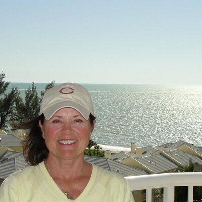 Profile Picture of Paula Duffey (@pduff54) on Twitter