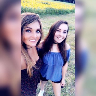 Profile Picture of Logan Pearson (@XX_logan3) on Twitter