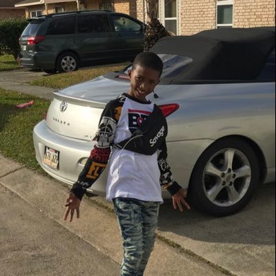 Profile Picture of Nell3 Edwards (@Nell3E) on Twitter