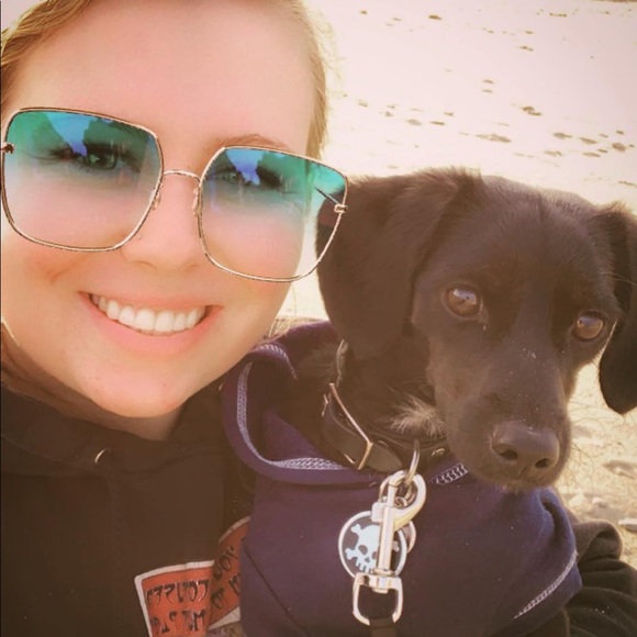 Profile Picture of Lauren Kosik (@kosiklauren) on Poshmark